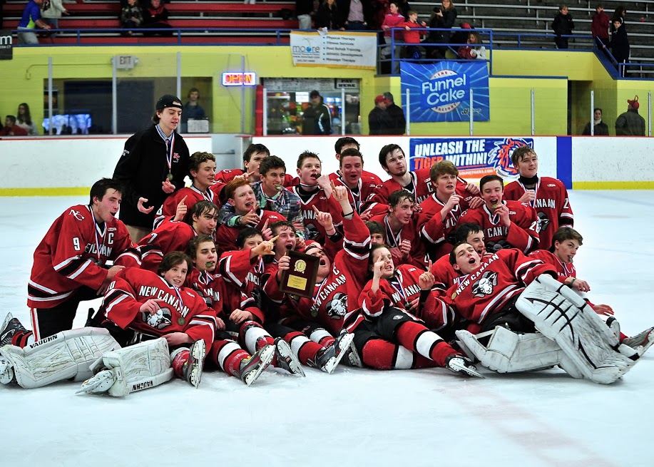 The Rams freeze the Blue Wave in FCIAC hockey final