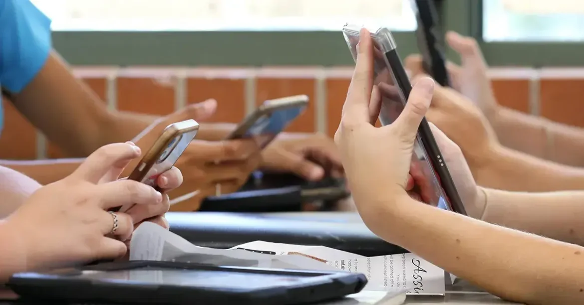 Editorial: What a phone-free school day really means